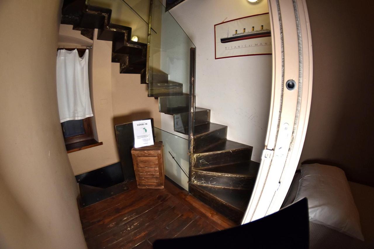 ペスキエーラ・デル・ガルダ Prigioni House Bed & Breakfast エクステリア 写真