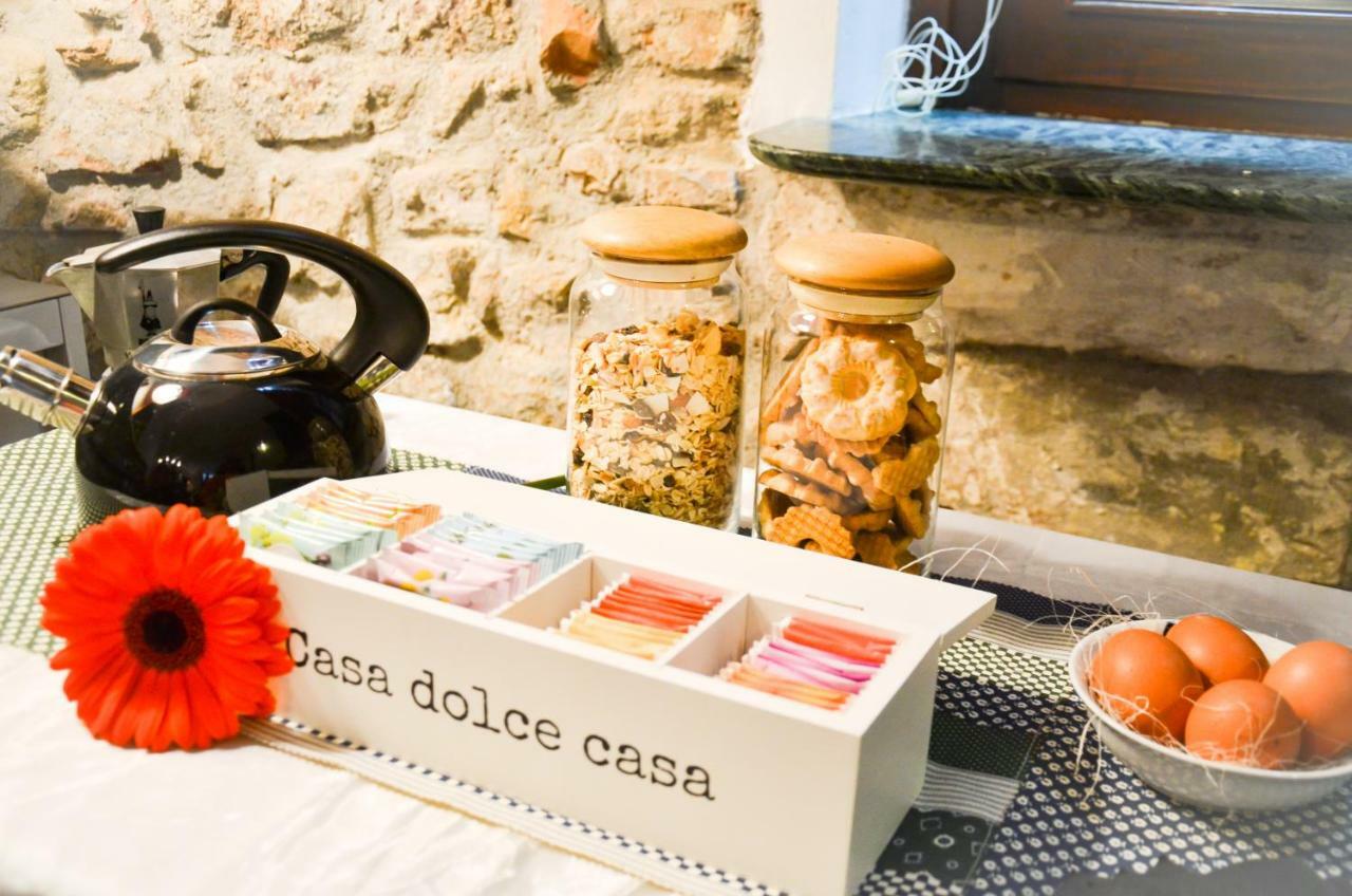 ペスキエーラ・デル・ガルダ Prigioni House Bed & Breakfast エクステリア 写真