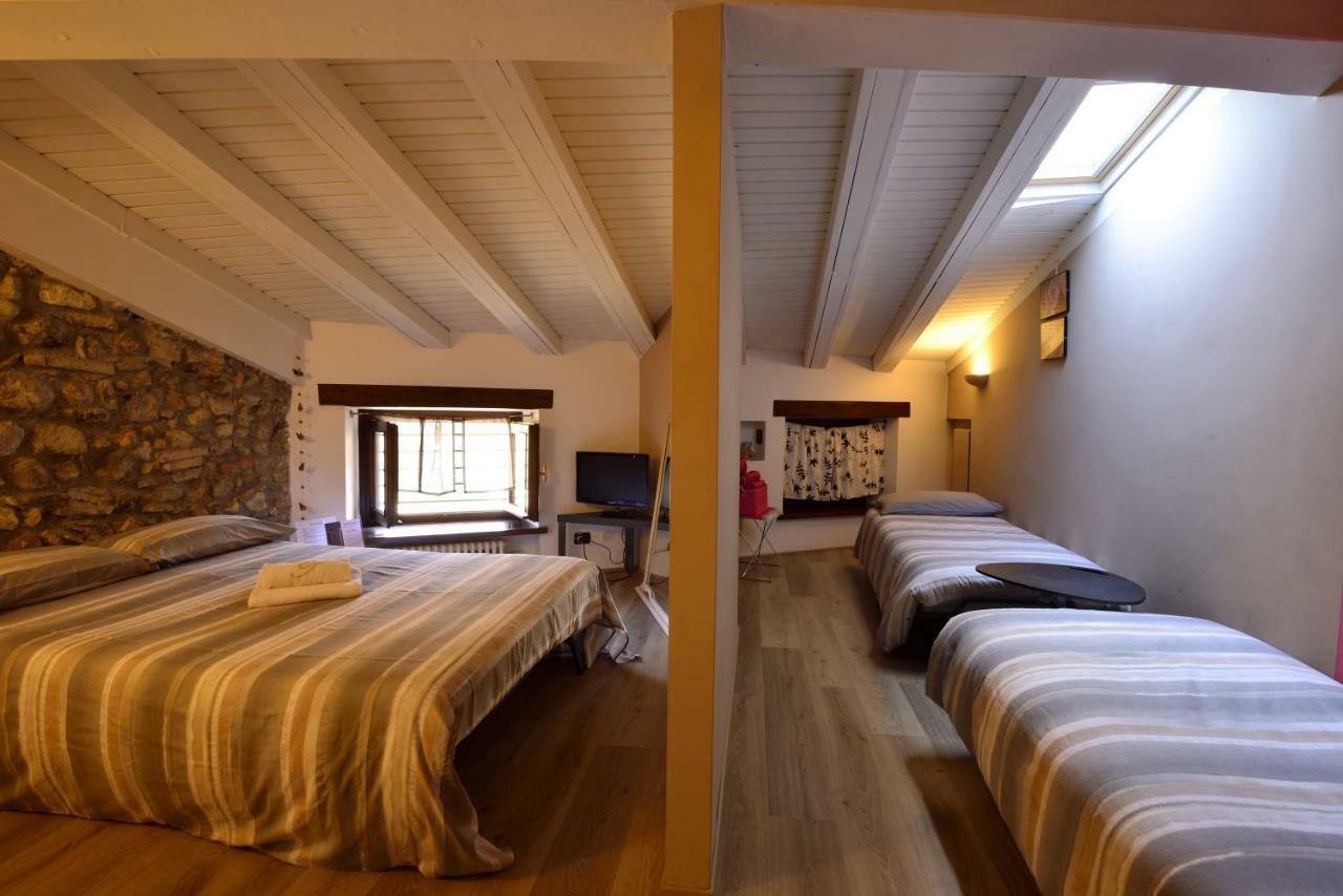 ペスキエーラ・デル・ガルダ Prigioni House Bed & Breakfast エクステリア 写真