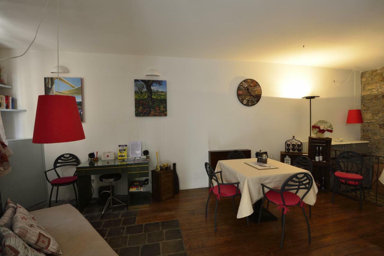 ペスキエーラ・デル・ガルダ Prigioni House Bed & Breakfast エクステリア 写真